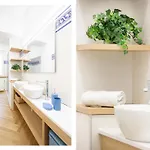 Apartman Singer House In Center Town *