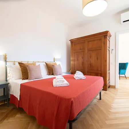 Singer House In Center Town * Lucca