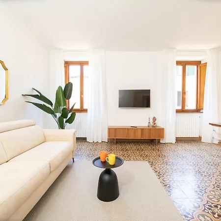 Apartment Singer House In Center Town Lucca